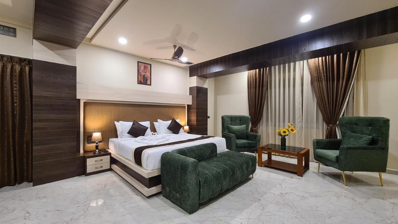 קארוואר Hotel Eden מראה חיצוני תמונה